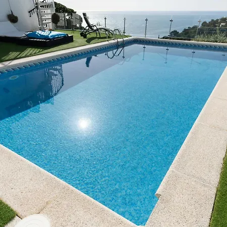 Uhe By Danlux Invest Holiday home *
