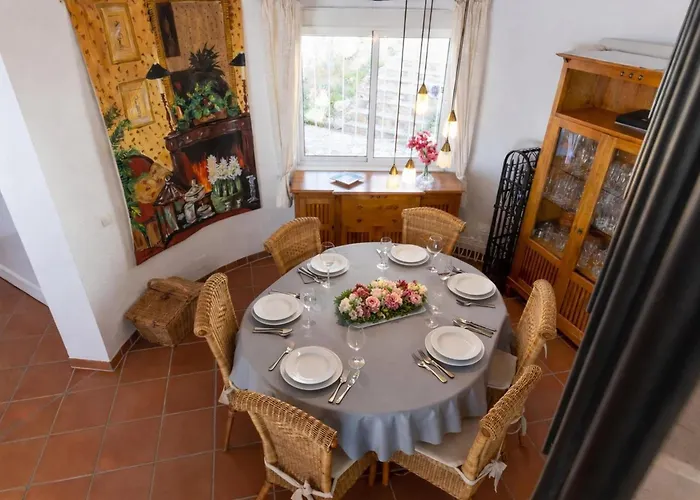 Uhe By Danlux Invest Feriehus Tossa de Mar